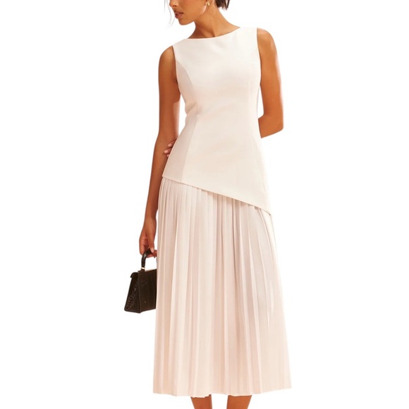 Sold - Picture 2 of 13